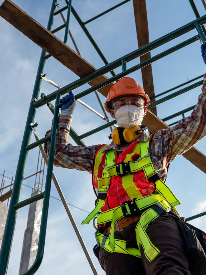 access platforms Tower Hamlets